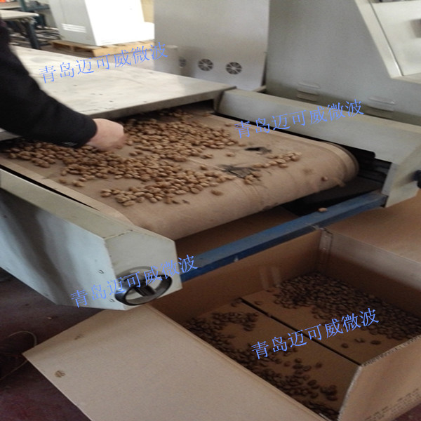 某生物企業(yè)：隧道式連續(xù)烘干設備，用于生物制品溶劑的干燥